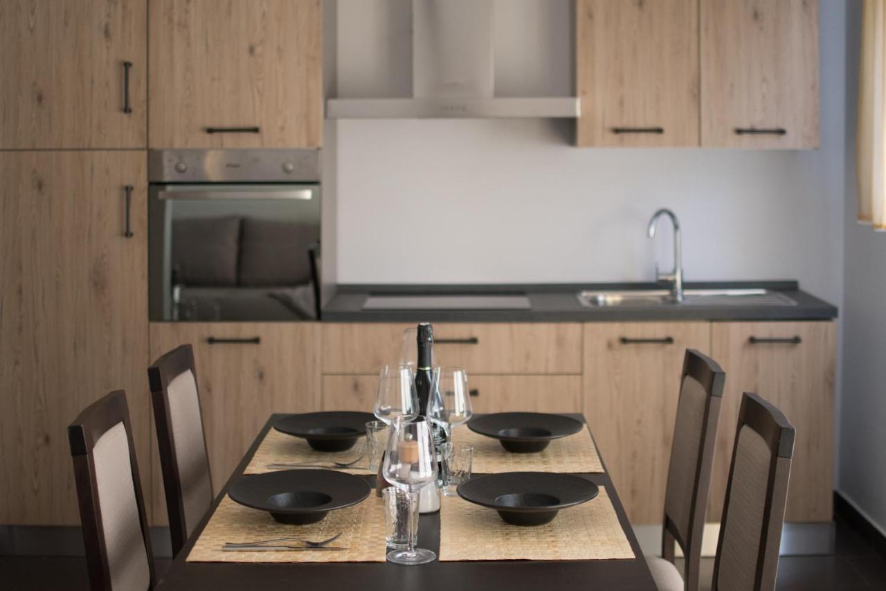Apartmani Noa I Natali Kaldanija Екстериор снимка